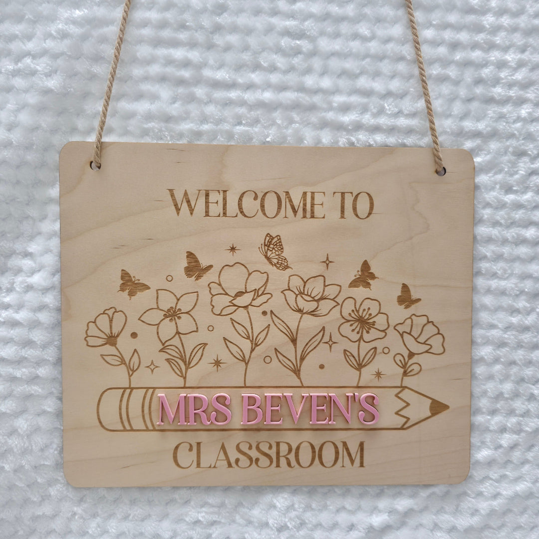 Classroom Welcome Floral Sign