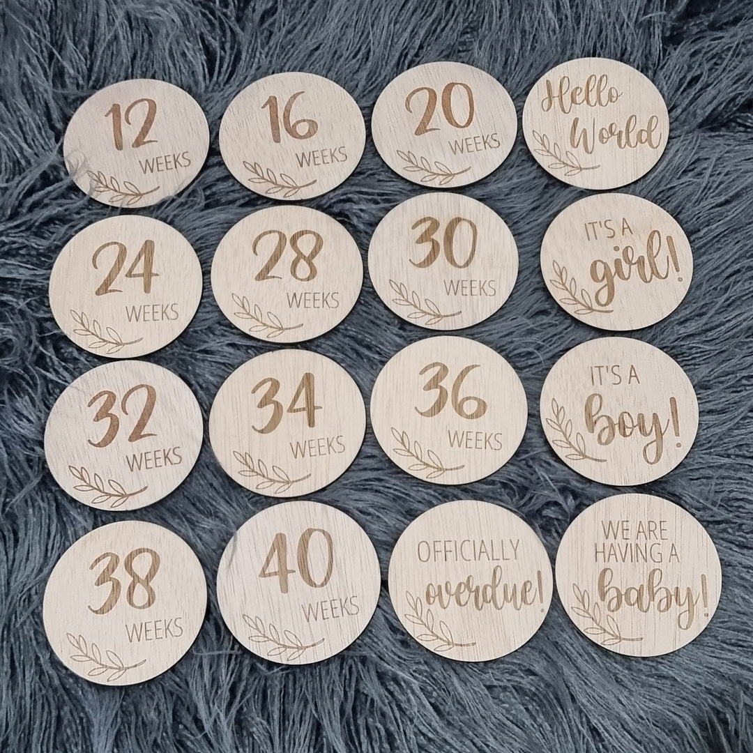 Engraved Pregnancy Milestone Discs