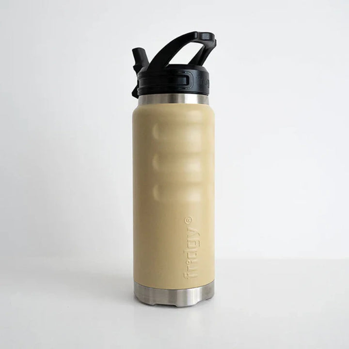 Fridgy 780ml Insulated Bottle Sandy Taupe / Straw Sipper Lid