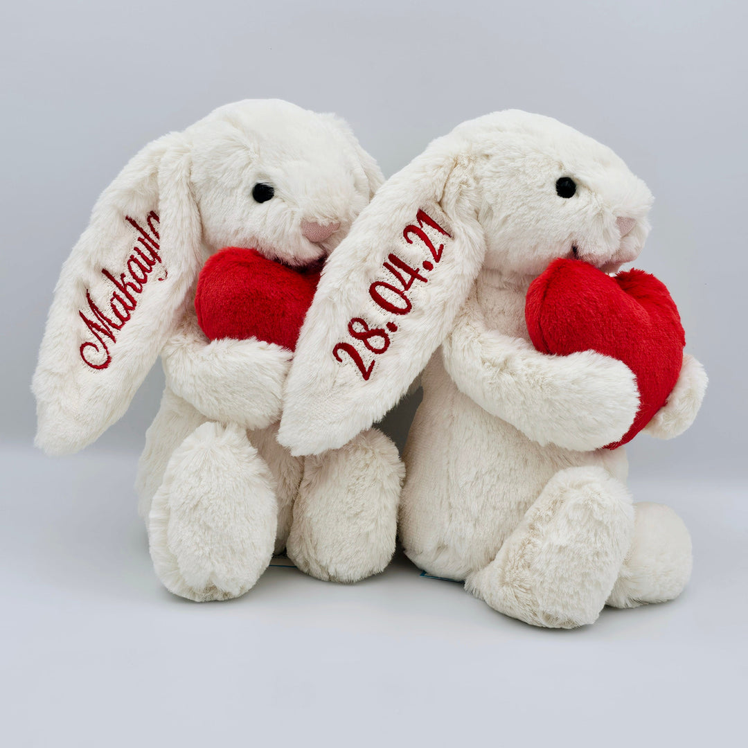 Jellycat Bashful Bunny Medium - Cream With Red Heart