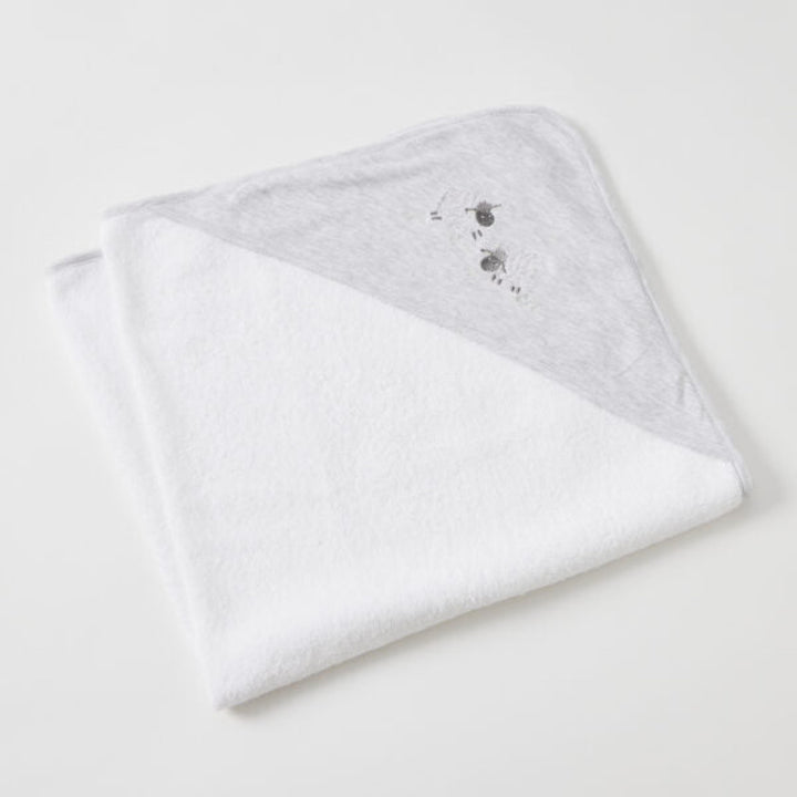 Jiggle And Giggle Jersey Hooded Towel In The Meadow