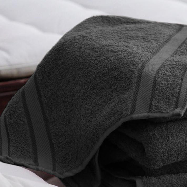 Kingtex Embroidered Face Washer Black