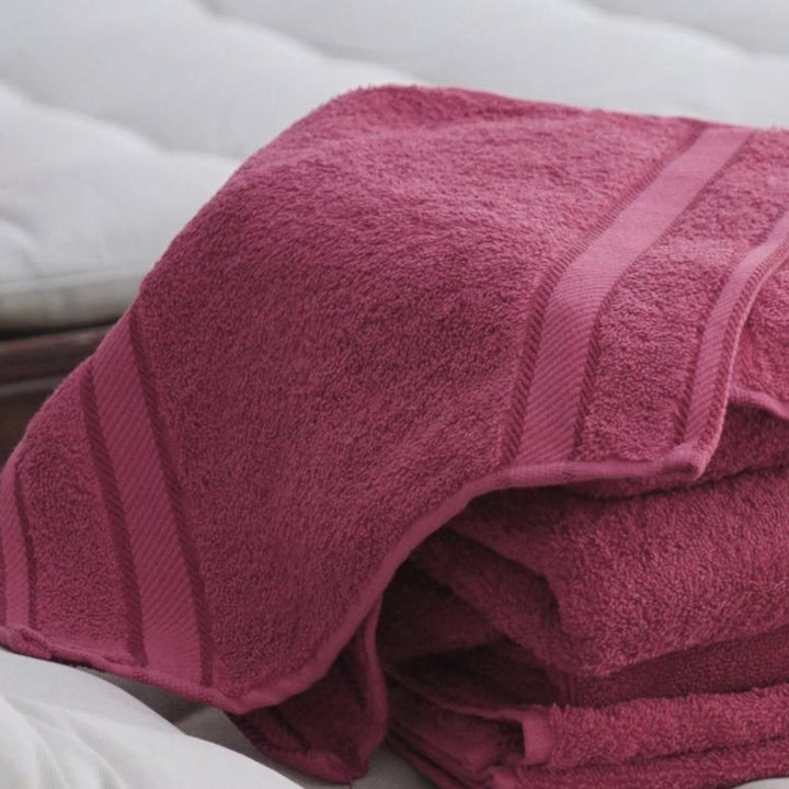 Kingtex Embroidered Face Washer Burgundy