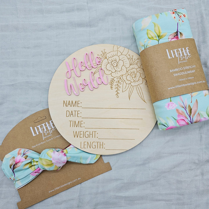 Little Tribe Designs Birth Announcement Set Camellia Floral / Beanie