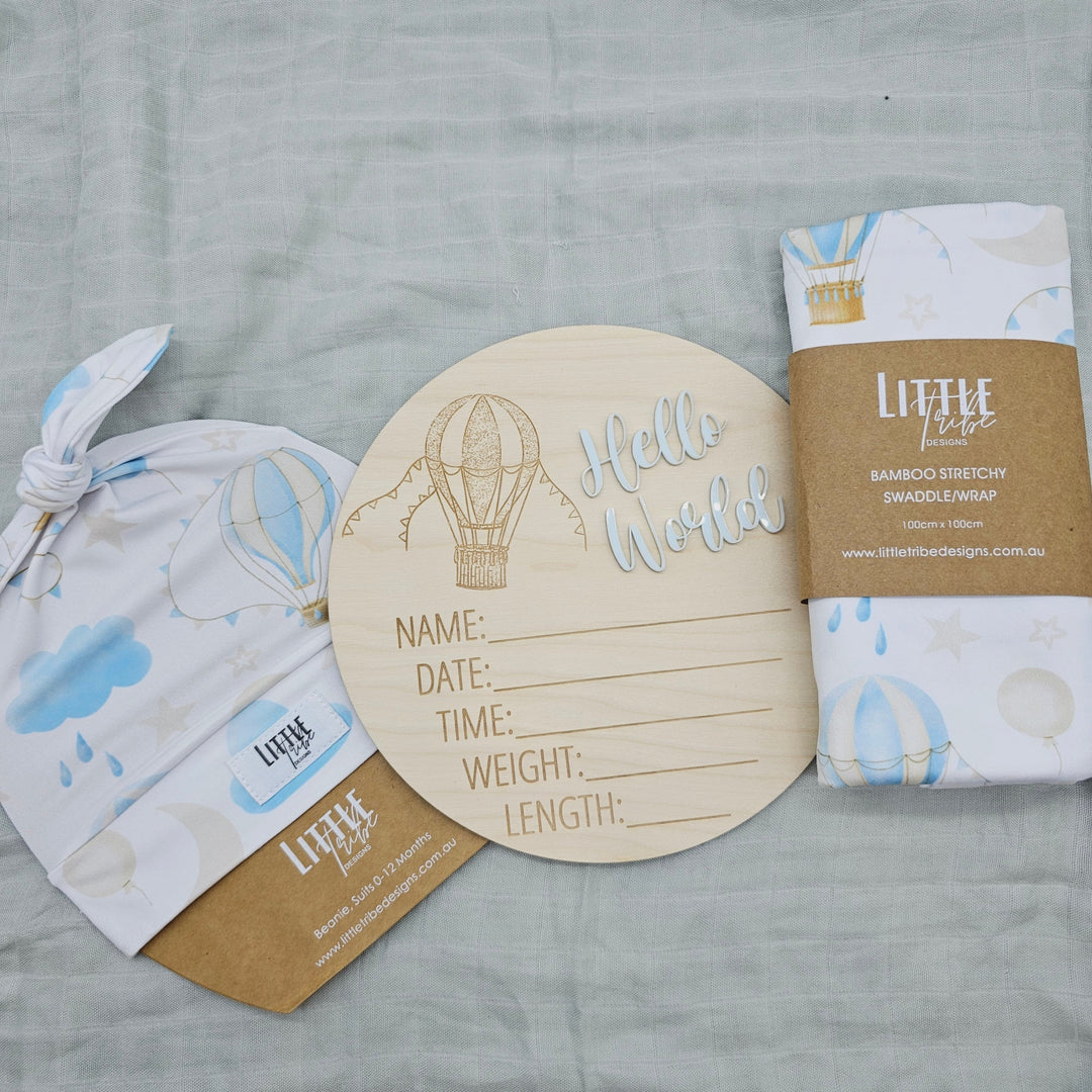 Little Tribe Designs Birth Announcement Set In The Air / Beanie
